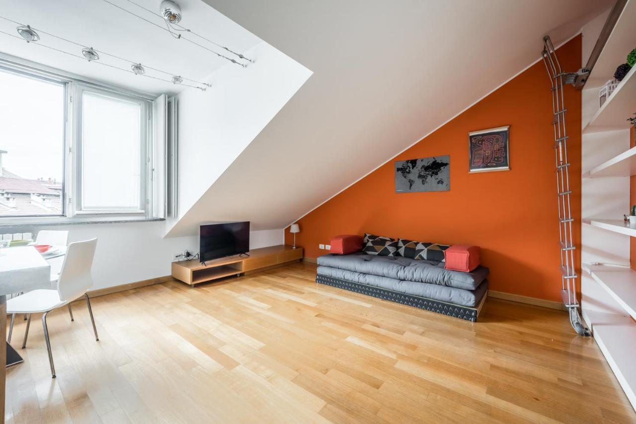 The Orange Attic - Navigli Area Apartment Milan Bagian luar foto