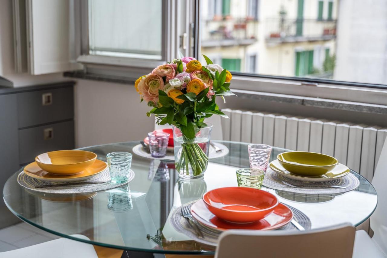 The Orange Attic - Navigli Area Apartment Milan Bagian luar foto